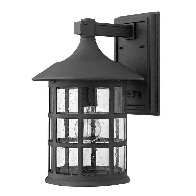 Freeport Large Wall Mount Lantern 1805BK
